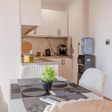 Apartament Ramaj *