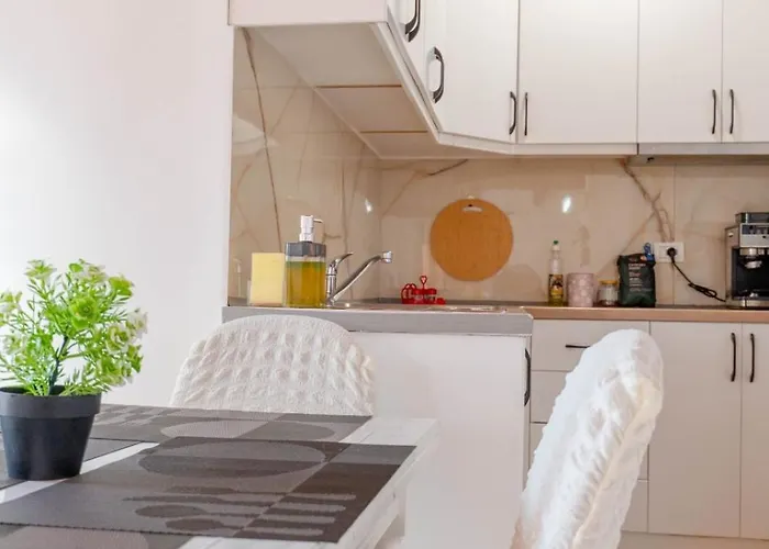 Ramaj Apartment Ksamil